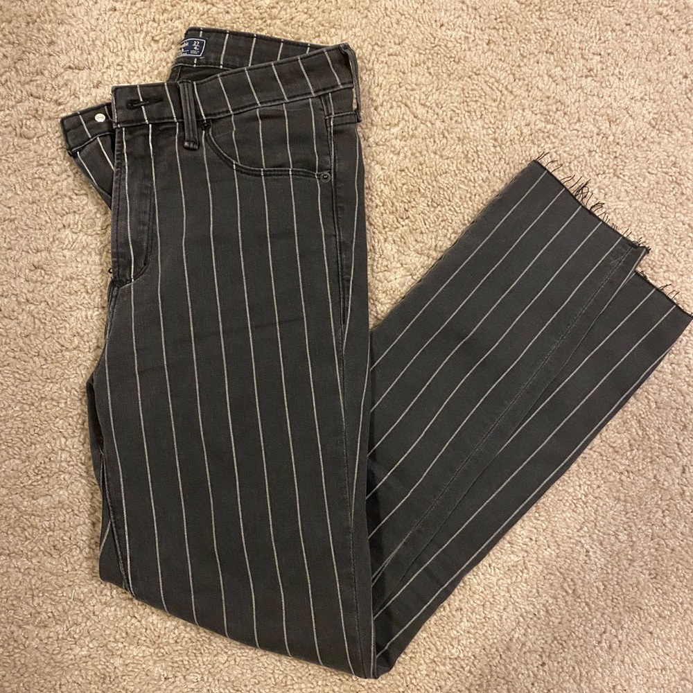 Abercrombie high rise super skinny ankle jeans